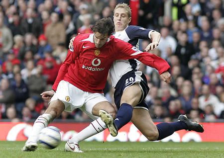 她自己也难 她自己也难